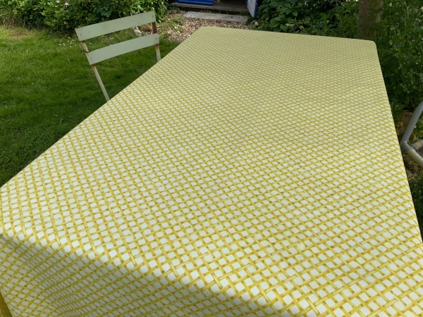 Trellis Outdoor Dralon Fabric in Yellow